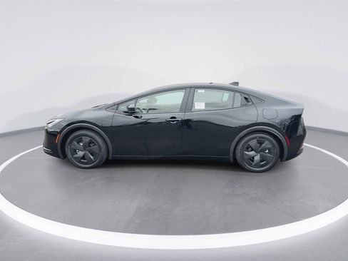 New 2026 Toyota Prius SE image 5