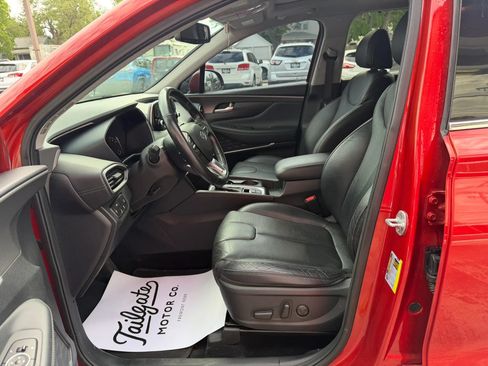 Used 2019 Hyundai Santa Fe Limited FWD image 11