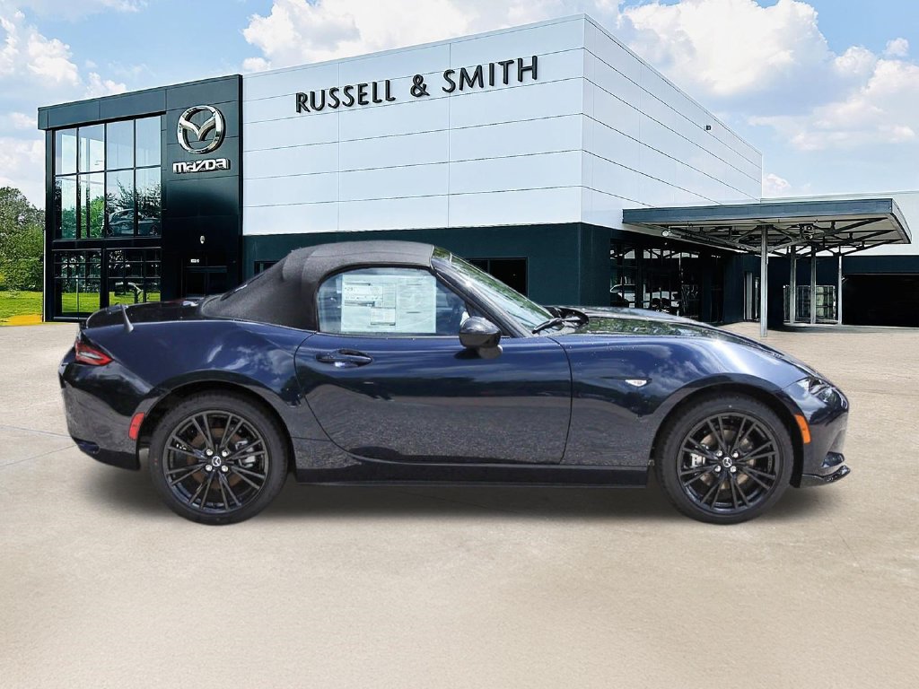 New 2026 MAZDA MX-5 Miata Club w/ Interior Package RWD image 3