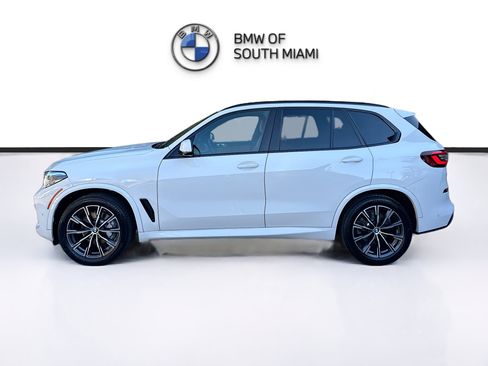 Certified 2023 BMW X5 sDrive40i w/ M Sport Package image 4