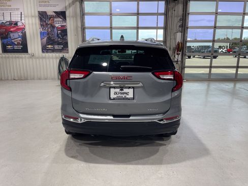 Used 2023 GMC Terrain SLT w/ Infotainment Package II AWD/4WD image 6