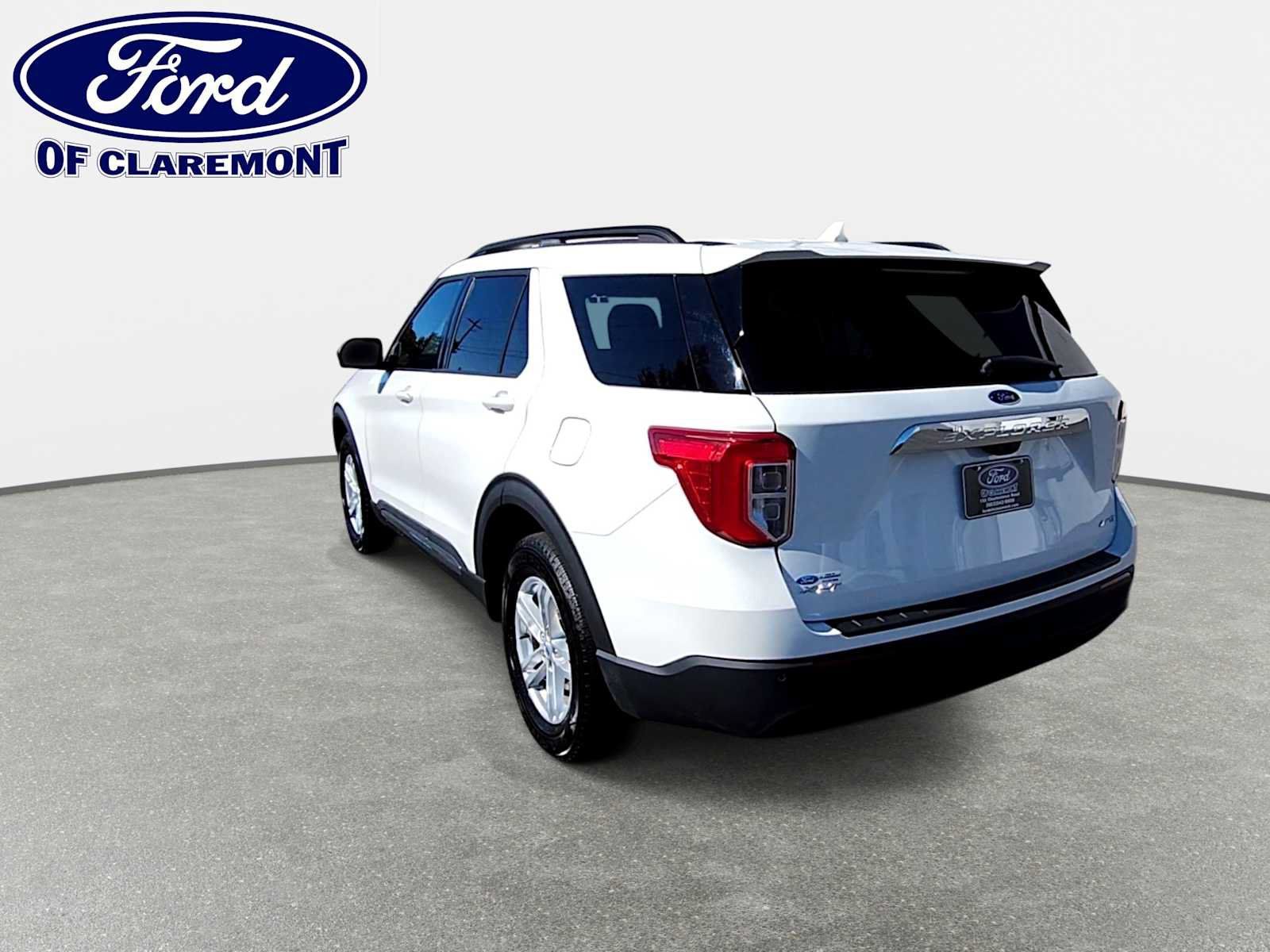 Used 2023 Ford Explorer XLT w/ Class IV Trailer Tow Package AWD/4WD image 9