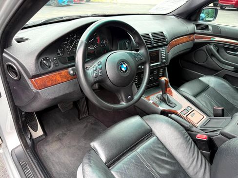 Used 2003 BMW 540i 540iA 4dr Sdn 5-Spd Auto image 32