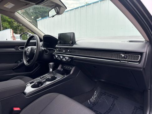 Used 2025 Honda Civic LX image 18