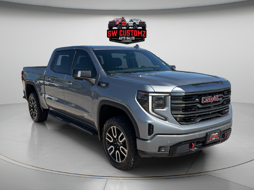 Used 2024 GMC Sierra 1500 AT4 w/ Technology Package AWD/4WD image 1