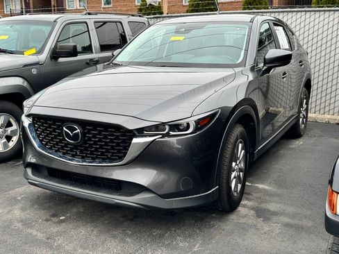 Used 2022 MAZDA CX-5 AWD 2.5 S w/ Select Package image 6