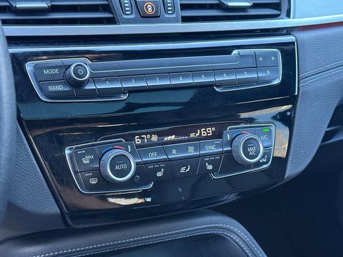 Used 2023 BMW X2 sDrive28i w/ Convenience Package FWD image 18