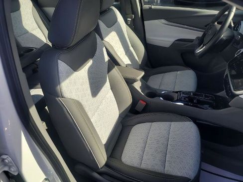 Used 2023 Chevrolet Bolt EUV Premier image 25