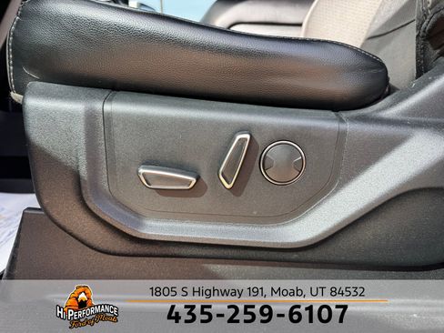 Used 2019 Ford F150 Raptor w/ Equipment Group 802A Luxury image 18