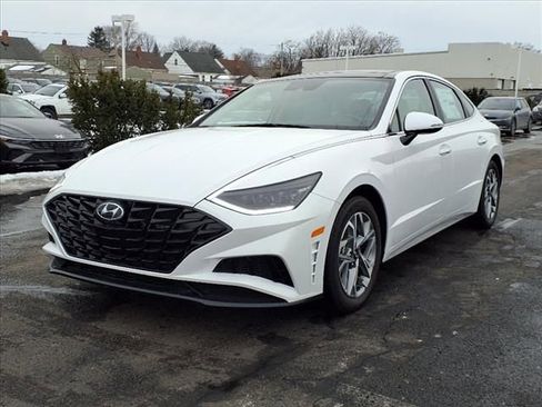 New 2023 Hyundai Sonata SEL w/ Convenience Package image 3
