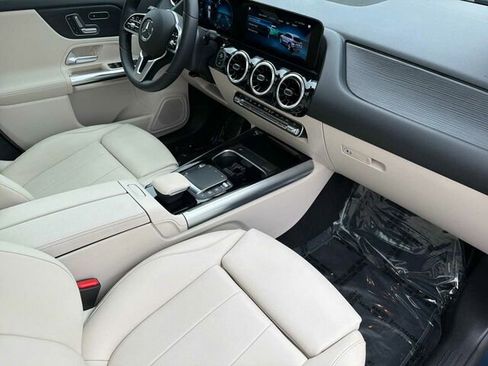 Certified 2022 Mercedes-Benz GLA 250 image 20