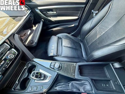 Used 2016 BMW 328i xDrive Sedan AWD/4WD image 22