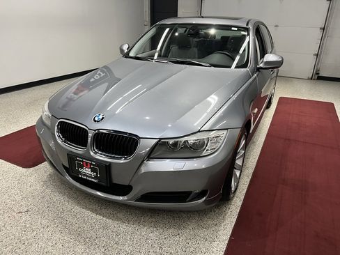 Used 2011 BMW 328i xDrive Sedan image 5