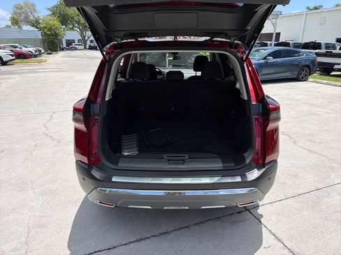 Certified 2023 Nissan Rogue SV FWD image 33