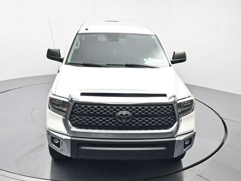 Used 2018 Toyota Tundra SR5 w/ TRD Off Road Package AWD/4WD image 29