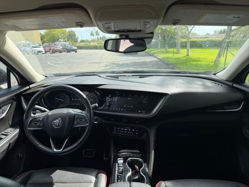 Used 2022 Buick Envision Essence w/ Sport Touring Package FWD image 17