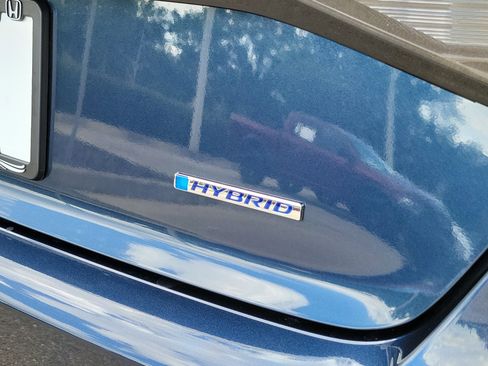 Used 2024 Honda Accord EX-L image 10