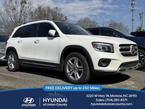 Used 2021 Mercedes-Benz GLB 250 GLB 250 image 1