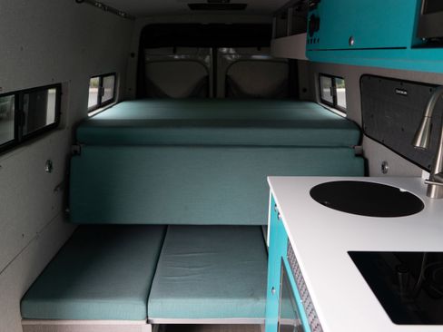 Used 2020 Mercedes-Benz Sprinter 3500 image 62