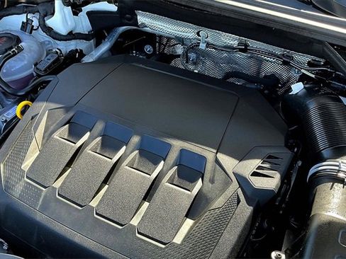 Certified 2025 Audi Q3 2.0T Premium Plus w/ Premium Plus Package image 34