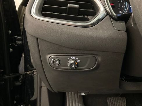 Used 2024 Chevrolet Equinox LS w/ LS Convenience Package FWD image 14