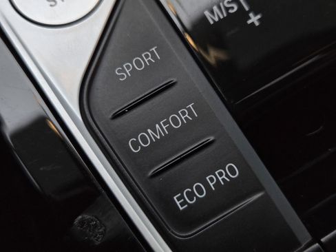 Used 2023 BMW X3 sDrive30i image 27