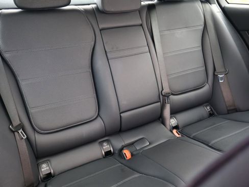 Used 2024 Mercedes-Benz C 300 Sedan image 19