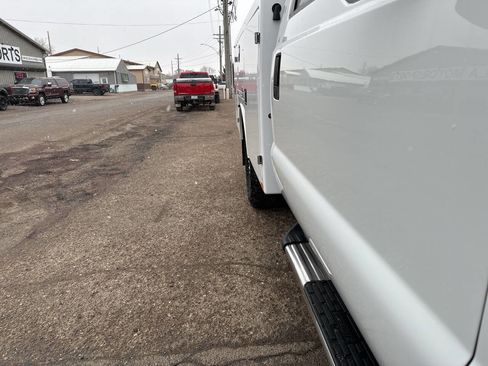 Used 2010 Ford F350 XL image 31