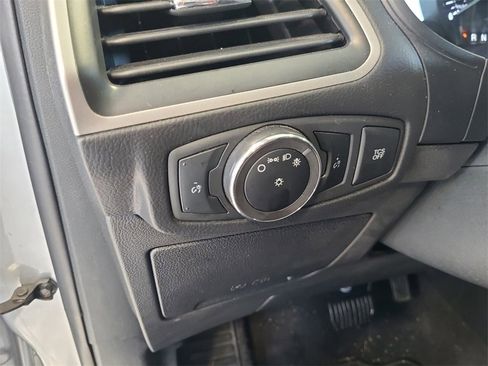 Used 2023 Ford Edge SEL image 28