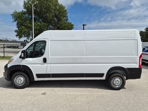 New 2026 RAM ProMaster 2500 w/ Convenience Group image 13