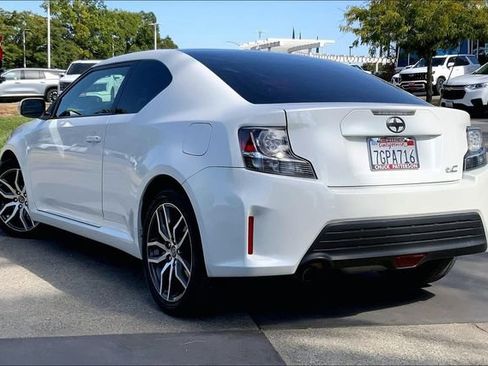 Used 2015 Scion tC FWD image 12