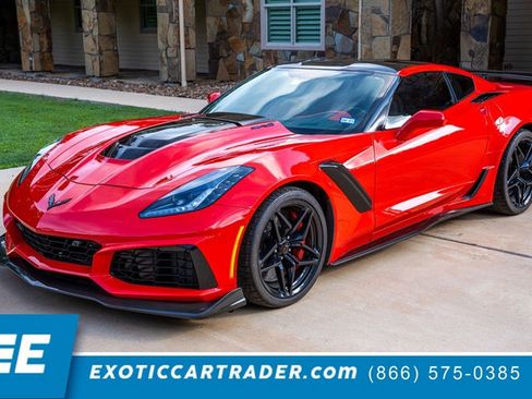 Used 2019 Chevrolet Corvette ZR1 image 1