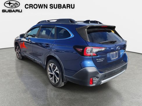 Used 2020 Subaru Outback Limited image 4