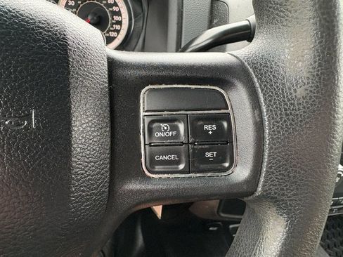 Used 2018 RAM 2500 Tradesman w/ Chrome Appearance Group AWD/4WD image 17