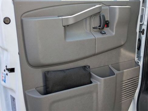 New 2025 Chevrolet Express 3500 w/ Power Convenience Package image 10