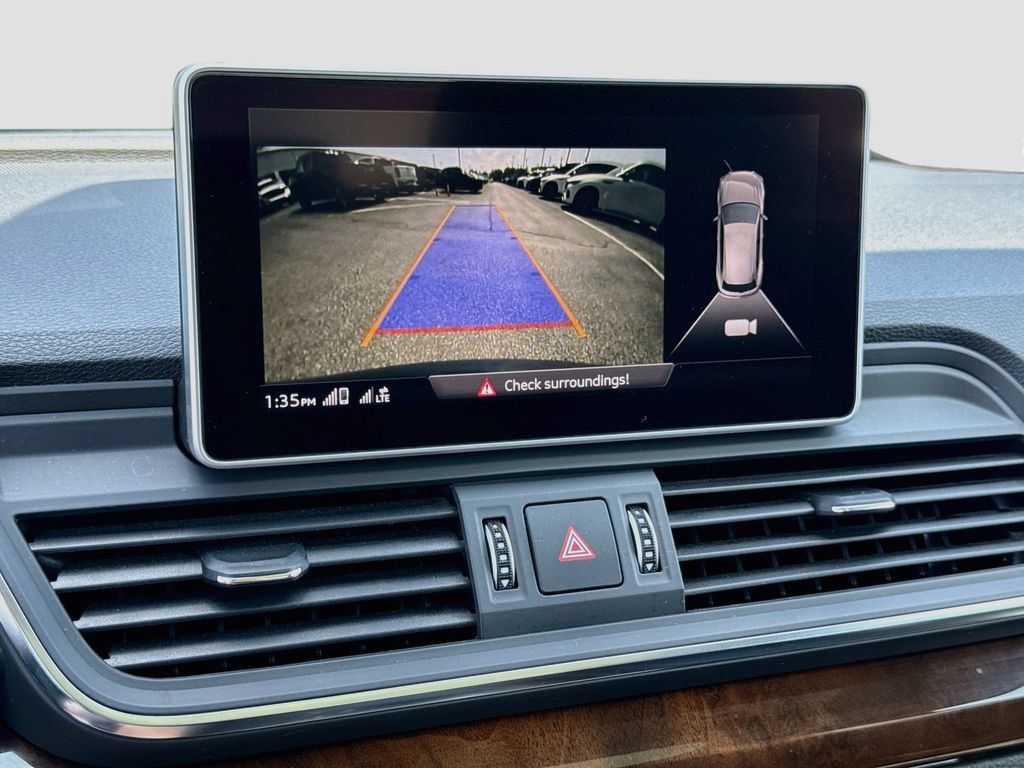 Used 2018 Audi Q5 2.0T Premium AWD/4WD image 17