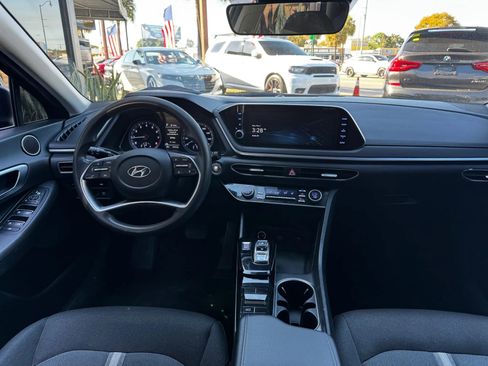Used 2023 Hyundai Sonata SEL FWD image 16