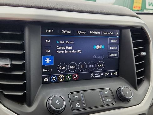 Used 2023 GMC Acadia SLT w/ Preferred Package AWD/4WD image 17