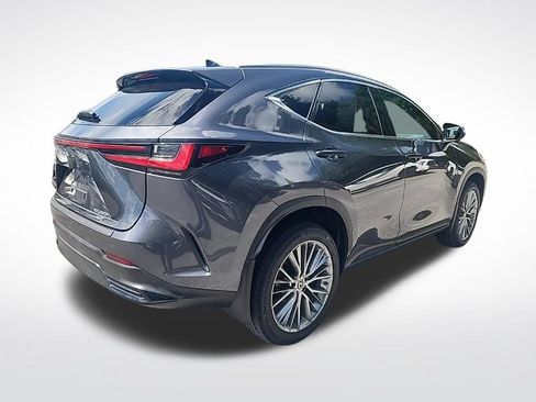 Used 2023 Lexus NX 350h AWD image 4
