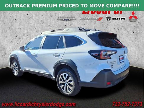 Used 2024 Subaru Outback Premium image 3