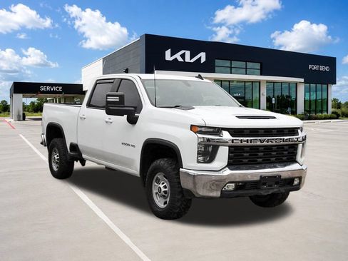 Used 2020 Chevrolet Silverado 2500 LT w/ All Star Edition AWD/4WD image 3