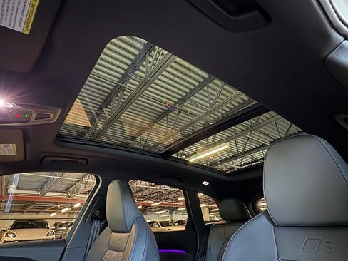 New 2026 Audi SQ5 Premium Plus AWD/4WD image 28
