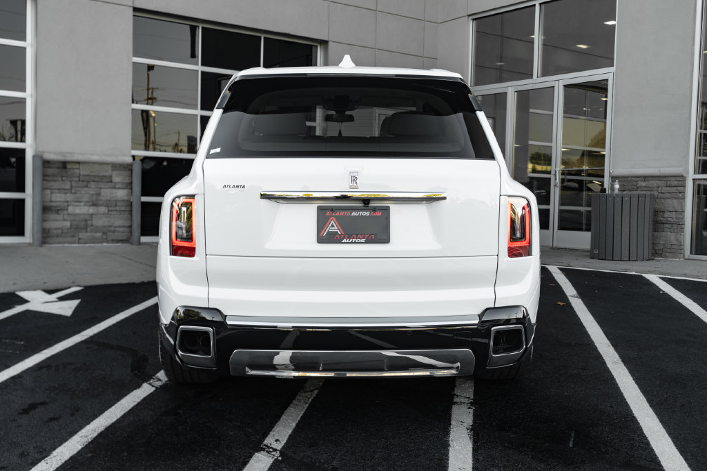 Used 2026 Rolls-Royce Cullinan AWD/4WD image 16
