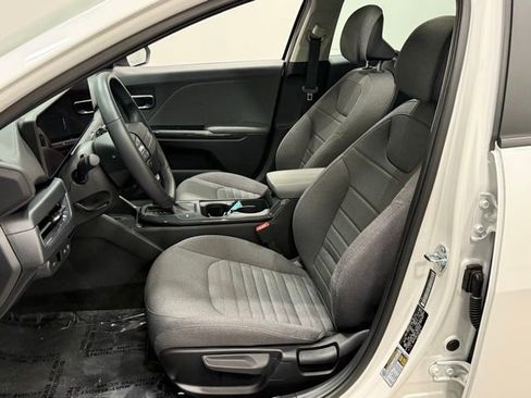 Used 2025 Kia K4 EX FWD image 14
