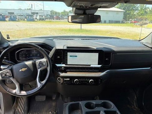 Used 2024 Chevrolet Silverado 1500 LT w/ All Star Edition Plus AWD/4WD image 2