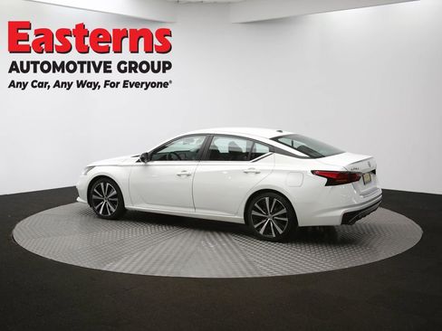 Used 2022 Nissan Altima 2.5 SR image 61