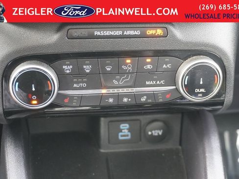 Used 2022 Ford Escape SEL w/ Equipment Group 302A image 21