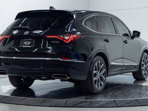 Used 2023 Acura MDX SH-AWD w/ Technology Package image 10