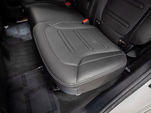 Used 2021 Mercedes-Benz G 550 G 550 image 23