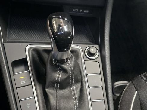 Used 2024 Volkswagen Jetta Sport FWD image 26